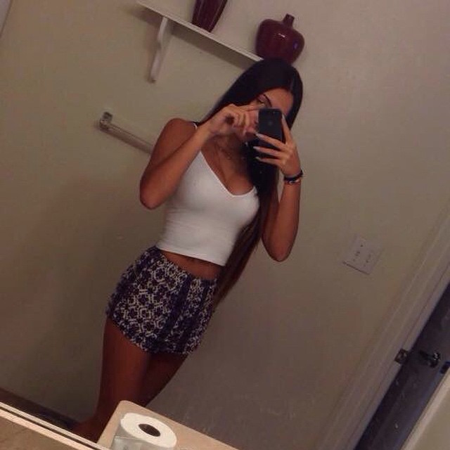 Sexy femme nue webcam en direct gratuitement 228