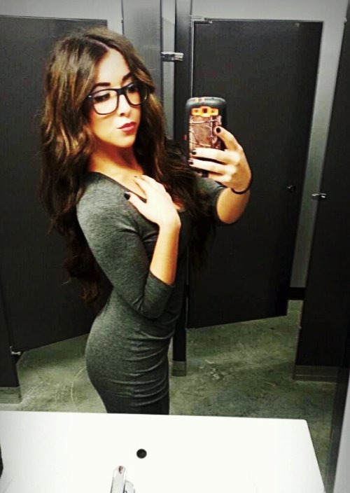 Sexy femme nue webcam en direct gratuitement 261