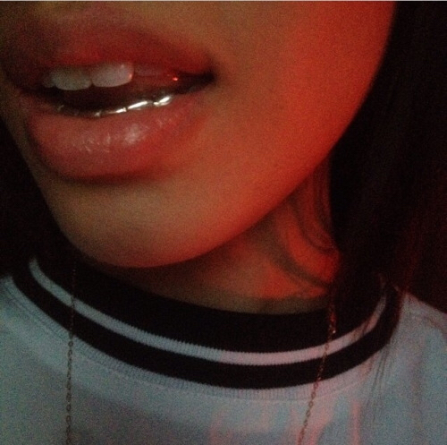 Sexy nue devant sa webcam 252