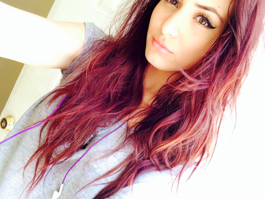 Sexy nue devant sa webcam 253